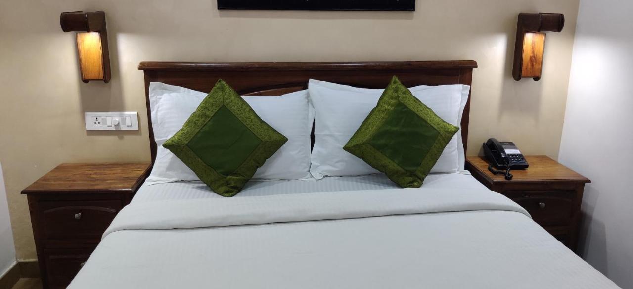 Hotel Mart View Kochi Exterior foto