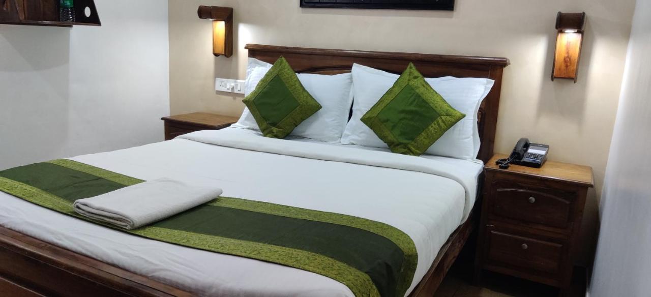 Hotel Mart View Kochi Exterior foto